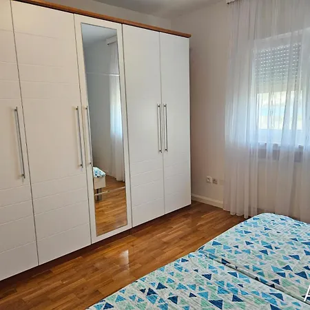 Petar Apartament