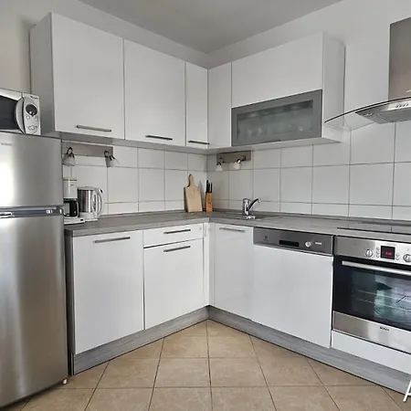 דירה Petar טרוגיר